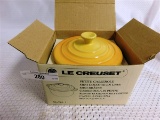 NEW Le CRUSET PETITE CASSEROLE