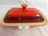 NEW Le CRUSET CASSEROLE DISH COVERED