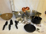 KITCHEN BOX LOT 418