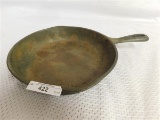 WAGNER WARE CAST IRON SKILLET 8