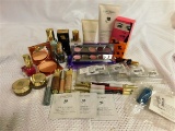 MAKEUP BAG LOT 436