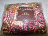 NEW IN PACKAGE PAISLEY PRINT 4 PIECE SHEET SET