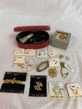 MISC LOT OF COSTUME JEWELRY PIECES/SCRAP & MANICURE SET