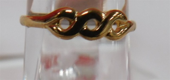 10K GOLD BABY RING SIZE 2.50