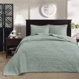 King Size Quilt Bedding Set - Seafoam  Damask – 3 Piece Bedding Quilt Coverlets – Ultra Soft Microfi