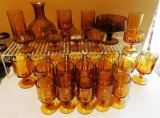 29 PIECES OF AMBER/ HARVEST GOLD GLASSWARE