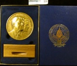 THE OFFICIAL BRONZE 2 AND A HALF INCH RONALD REAGAN/ GEORGE BUSH INAUGURATION MEDAL WITH STAND