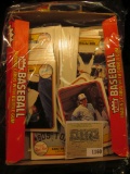1160 _ Box full of 1981 Fleer Baseball Cards, Mint condition or nearly so. Includes Carlton Fisk, Bo
