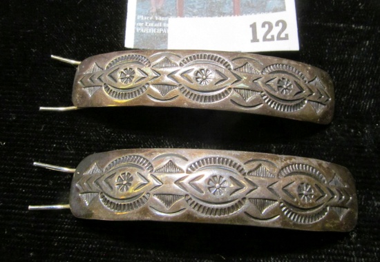 Pair of Native American reservation made silver hair barettes, 13 grams