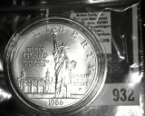 1986-P Statue of Liberty Commemorative Silver Dollar, BU in capsule, value $25