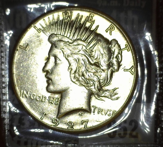 1927 P U.S. Peace Silver Dollar, EF.