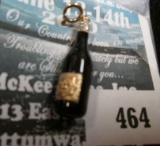 1 gold and glass wine bottle charm, marked 14K, 2.8g