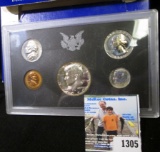 1970 S U.S. Proof Set in original box as issued. Contains Silver Proof Kennedy Half Dollar, moderate