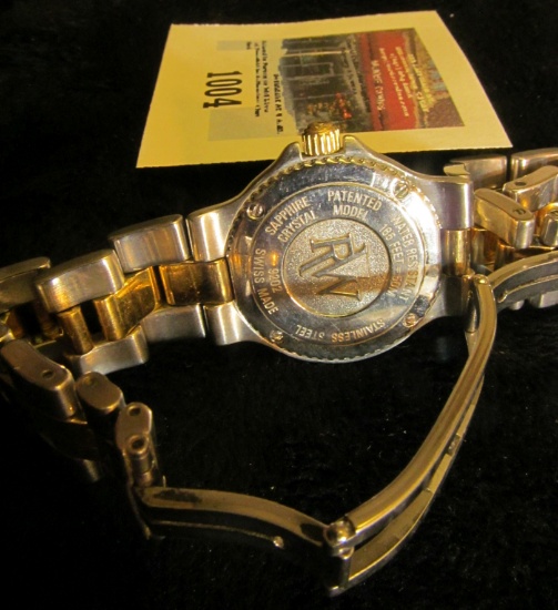 Raymond Weil ladies Amadeus 200 wristwatch, needs a battery, nice 2 tone Swiss made dress watch
