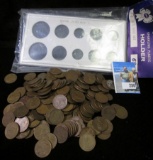 Group of a Couple hundred unsorted or counted Wheat Cents & an old Coin-Loc holder for a U.S. Mint S