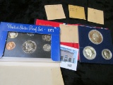 Several old Lincoln Cents; Three-piece 1976 S Silver Proof Set; & 1971 S U.S. Proof Set.