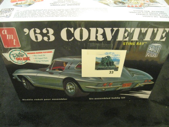 1963 corvette Stingray 1/25 scale model kit new in box by AMT