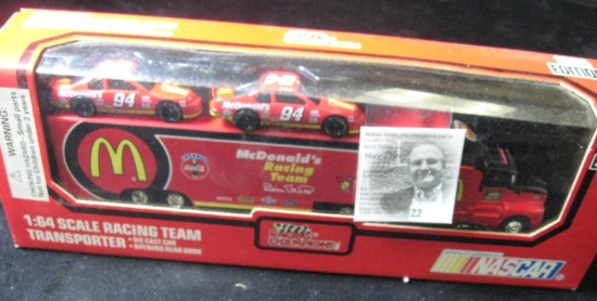 Racing Champions 1:64 Scale Racing Team Transporter. Die Cast Cab, opening rear Door with two #94 mi