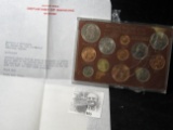 1970 Great Britain Complete Decimal Issue and the last Lsd Issue Great Britain Coin Set with documen
