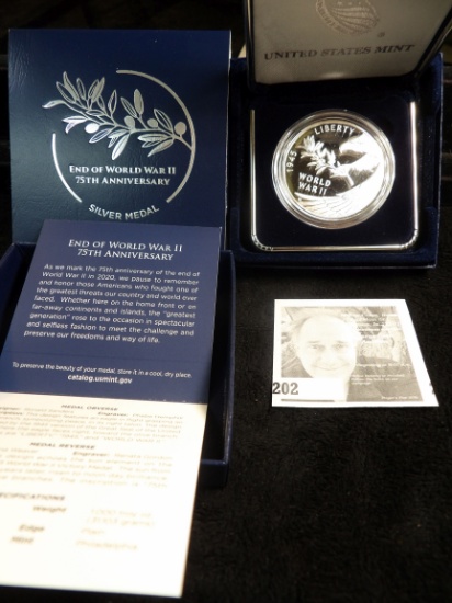 End of World War II 75th Anniversary Silver One Ounce .999 Fine Medal in original box as issued by t