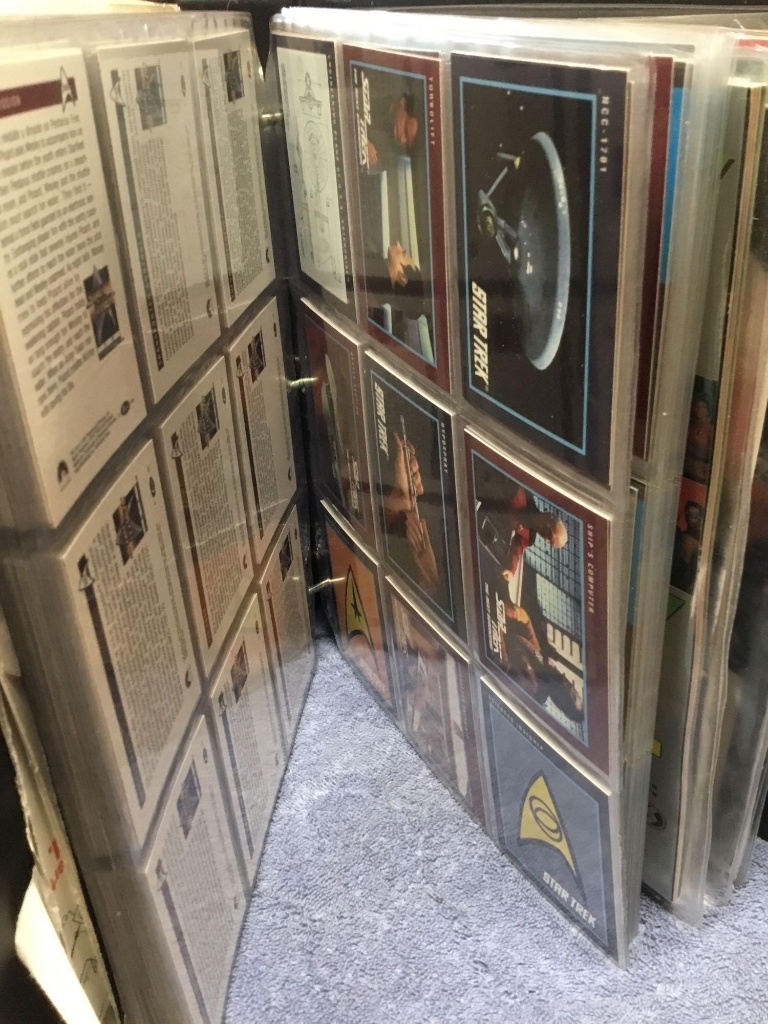 Vintage star trek collectors album 1991 25th anniversary trading cards with  cut out models | Online Auctions | Proxibid