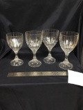 Set a four crystal water glasses