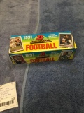 Bowman 1991 official complete set football sealed in box