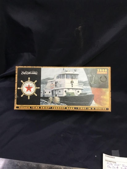 mint in box ER TL Texaco fire chief tugboat Bank 2000 millennium edition