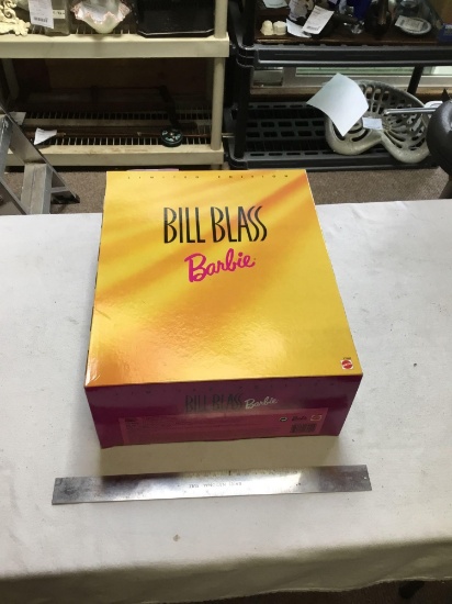 rare 1996 Bill Blass Barbie mint in box