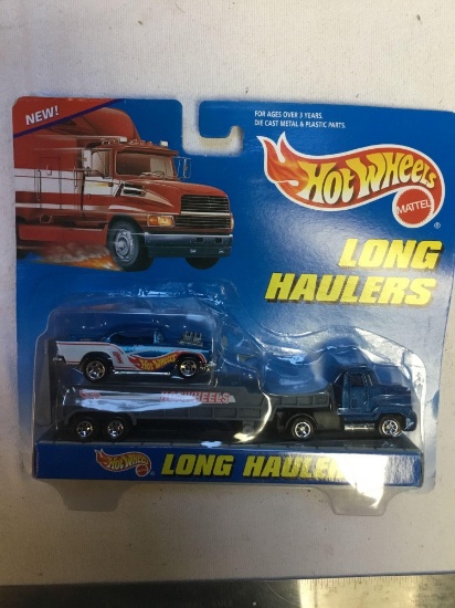 vintage hot wheels long hauler with car sealed