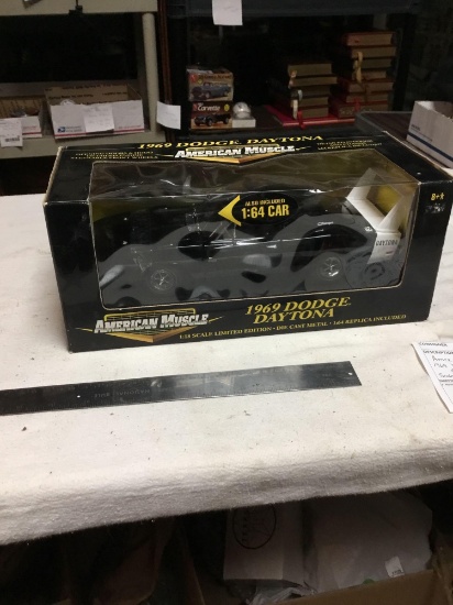 vintage American muscle car 1969 dodge Daytona diecast car in box