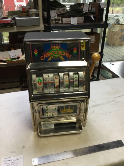 vintage casino crown slot machine works