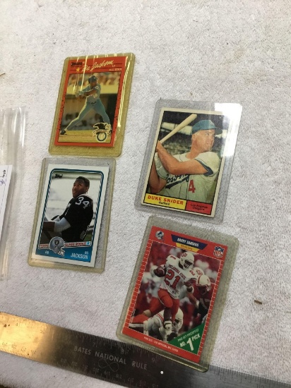 Group of vintage football and baseball cards
