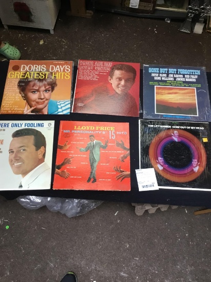 vintage six piece vinyl records