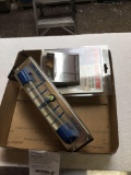 fifth wheel trailer, RV leveling with brackets
