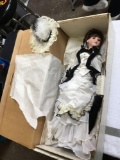 Franklin mint porcelain Victorian doll inbox very fancy