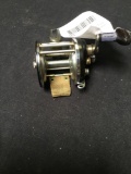 vintage Pflueger 1885 enter ocean salt, water, fishing reel