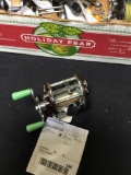 vintage Penn pier number 109, fishing reel, 100