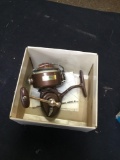 vintage eagle claw blue Pacific open face, spinning, reel
