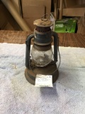 vintage DIETZ little giant barn lantern