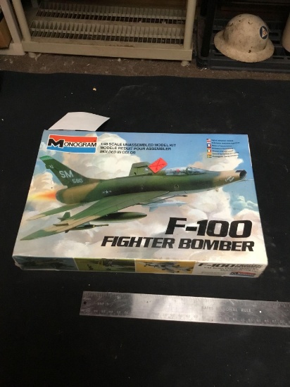 vintage 1981F 100 fighter bomber, plastic model sealed in box