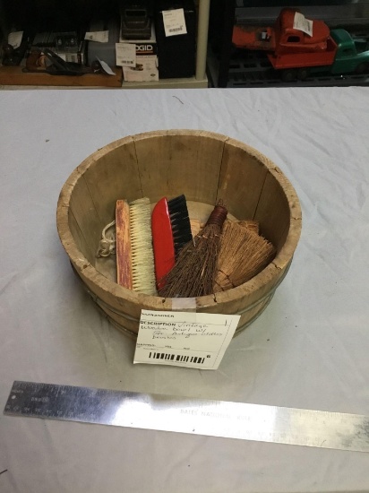 vintage wooden bowl with five piece, antique clothes brushes