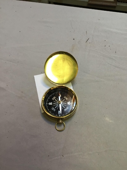 large pocket watch, size compass