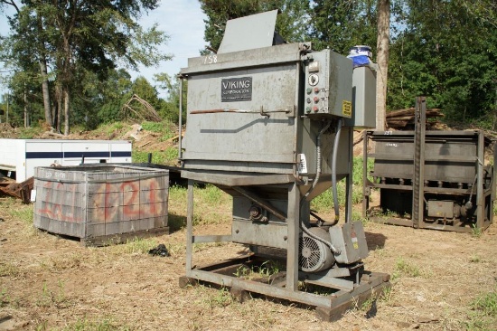 VIKING SANDBLASTER & DUST COLLECTOR