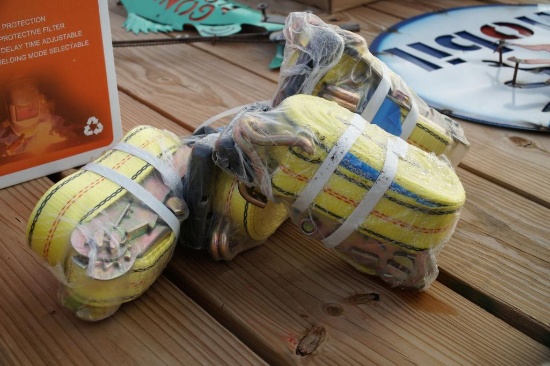 BUNDLE OF 4 RATCHET STRAPS