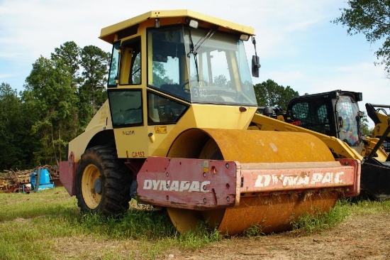 2001 DYNAPAC CA152D SINGLE DRUM ROLLER