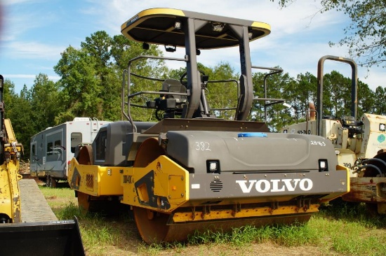 2017 VOLVO DD140C ROLLER