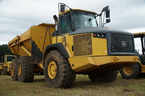 2014 JOHN DEERE 410 ET OFF ROAD DUMP TRUCK