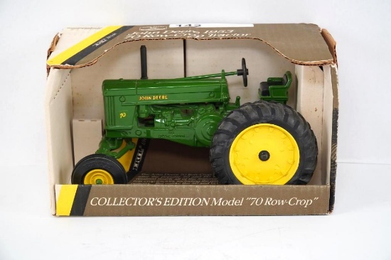 JOHN DEERE 70 ROW CROP TOY TRACTOR
