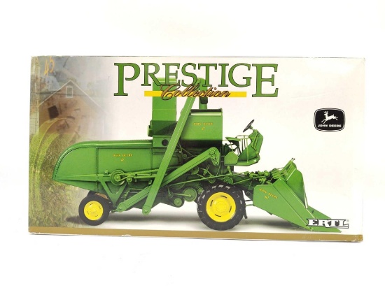 JOHN DEERE 45 TOY COMBINE